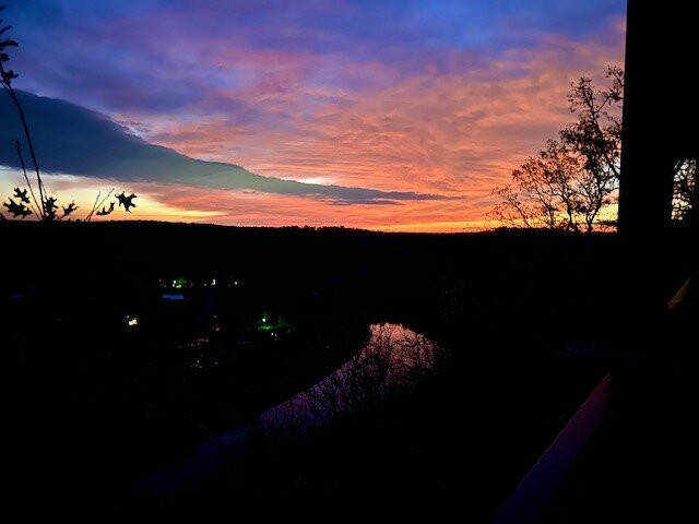 The White River Inn主图