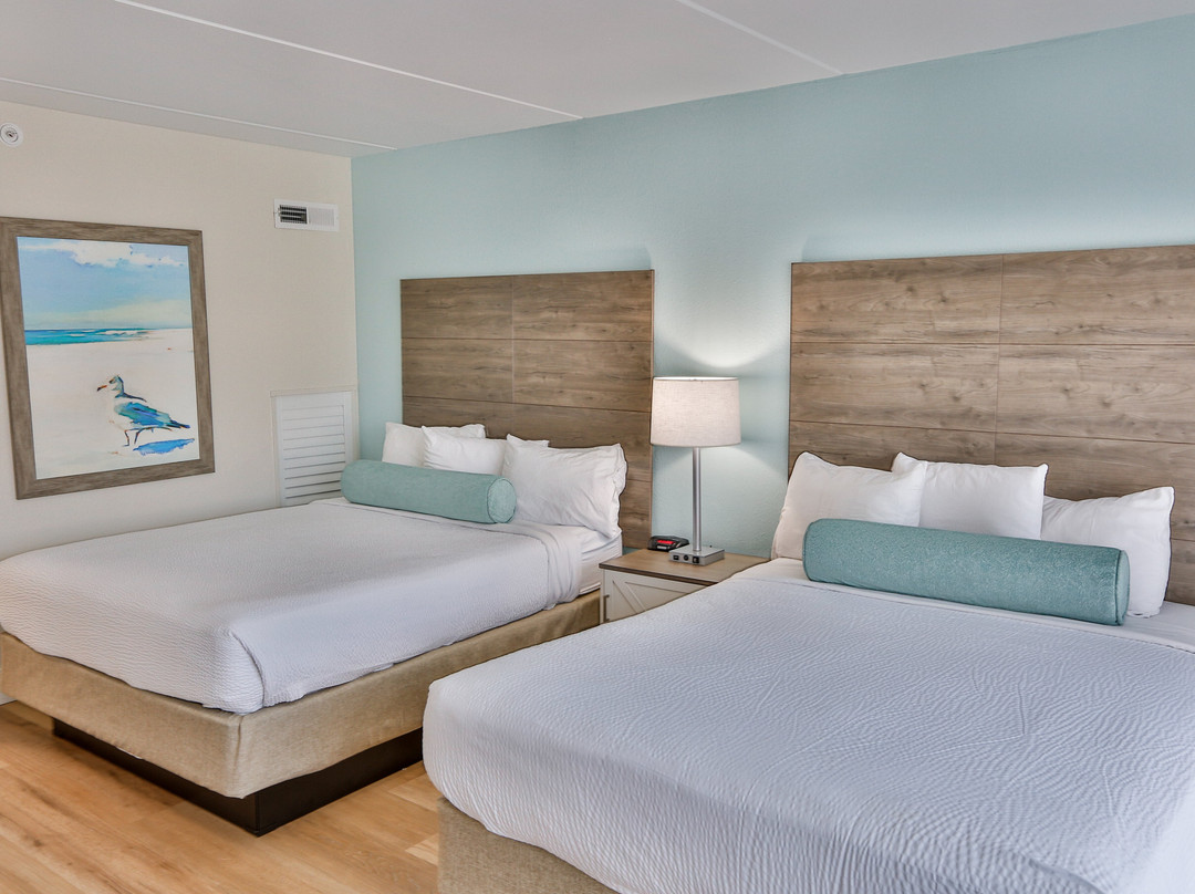 Princess Royale Oceanfront Resort主图