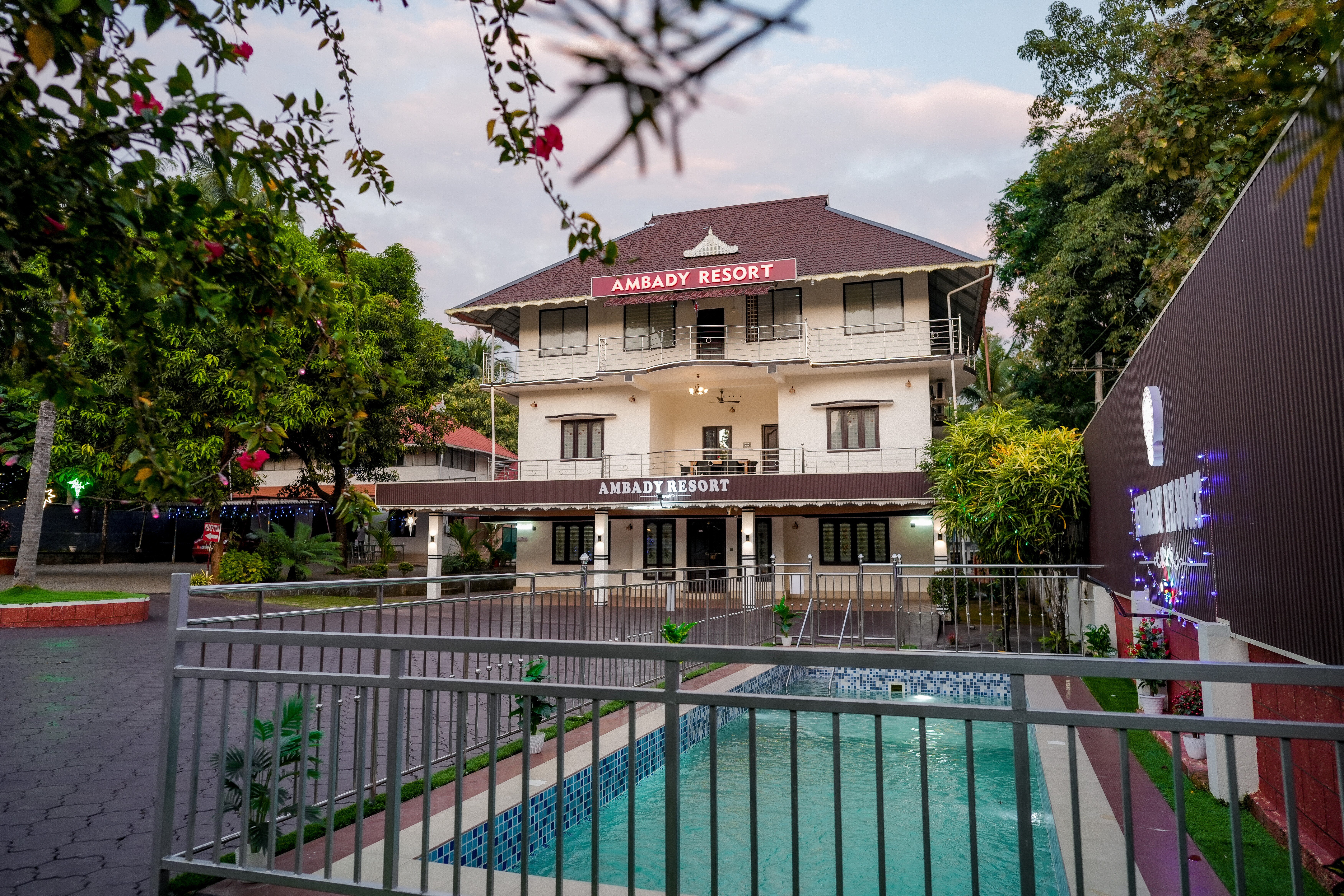 Ambady Resort-官方
