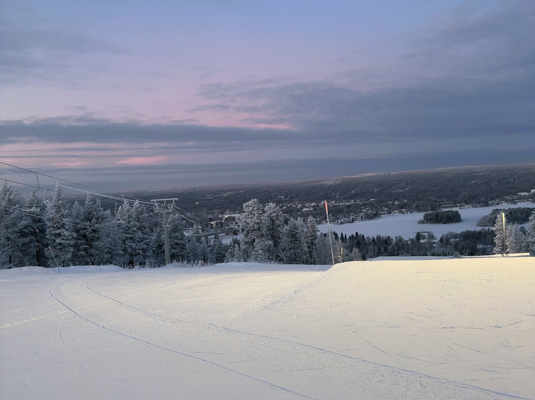 欧纳斯山滑雪场-罗瓦涅米必去景点