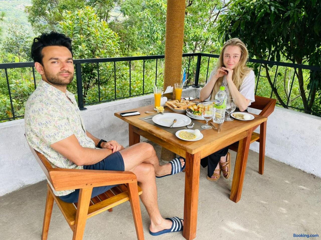 Rock N Fall Nature Resort