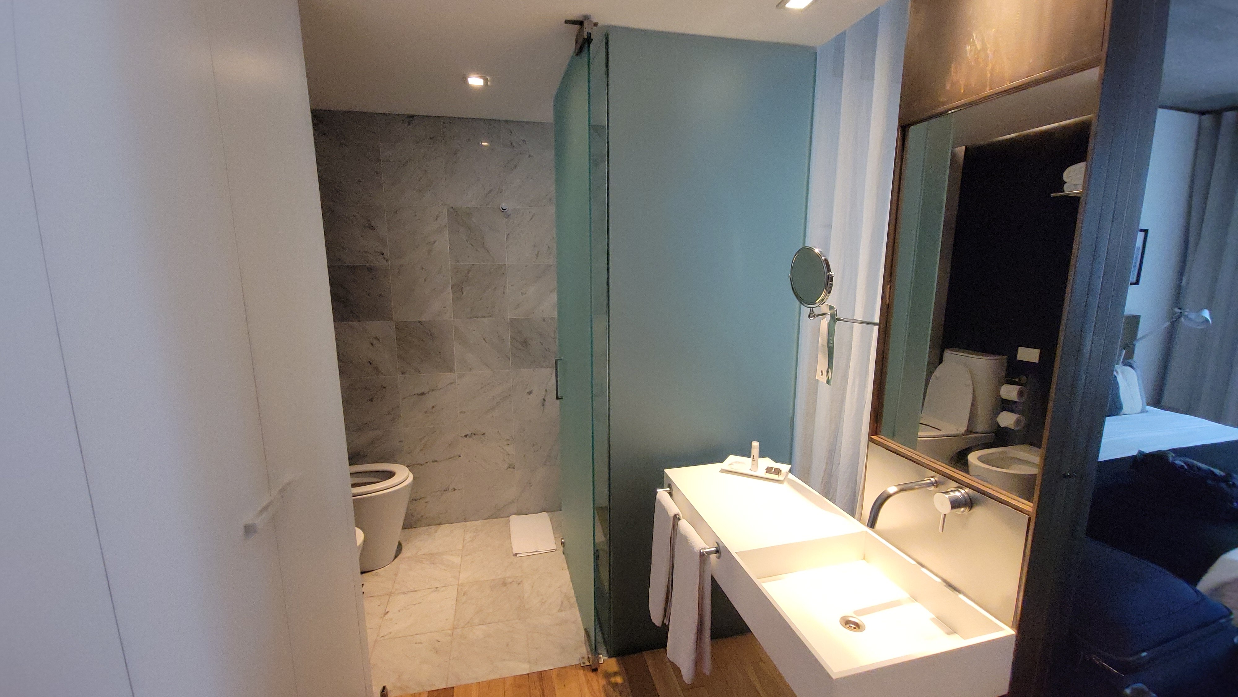 Anselmo Buenos Aires, Curio Collection by Hilton-浴室