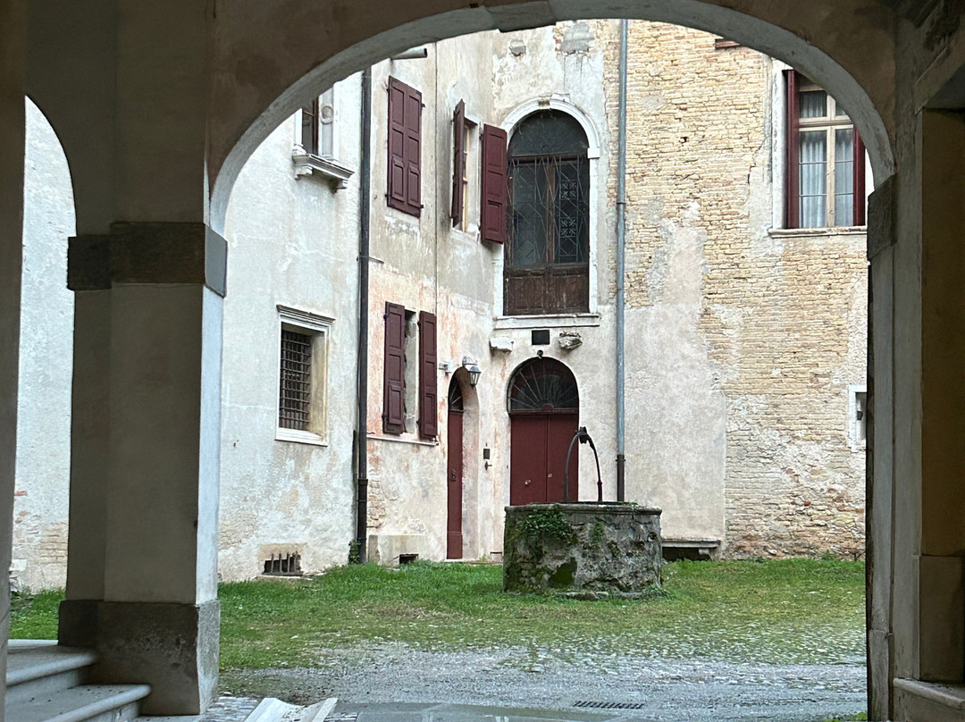 Castello del Lupo景点图片