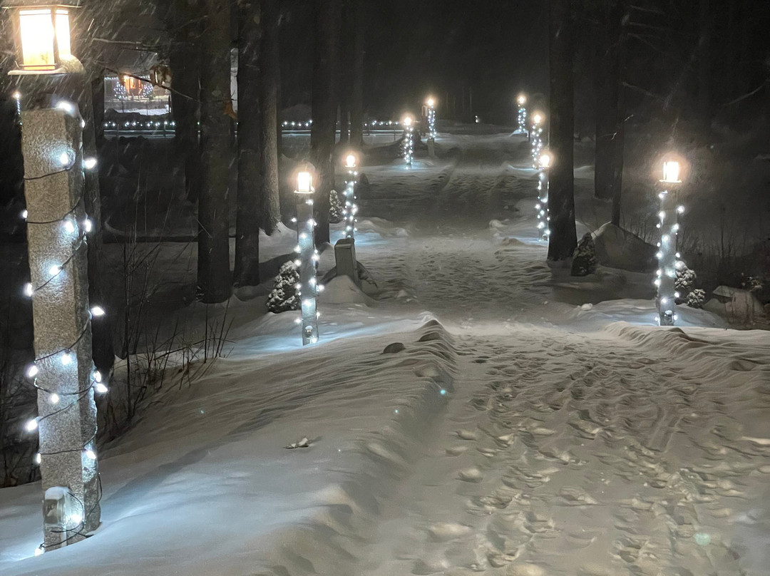 Attitash Mountain Village主图