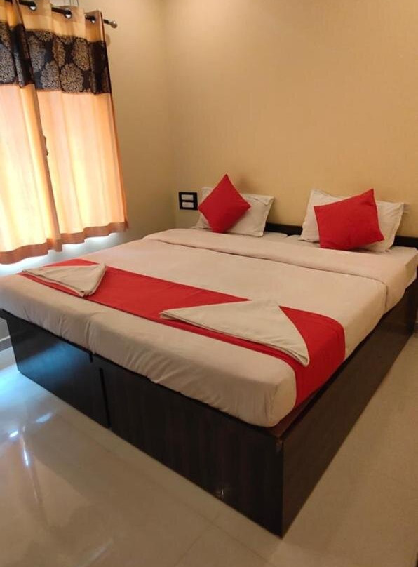 Krishna Kausthubha Service Apartment
