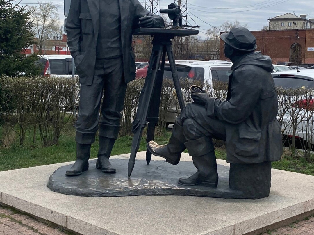 Monument to Surveyors-伊尔库茨克必去景点
