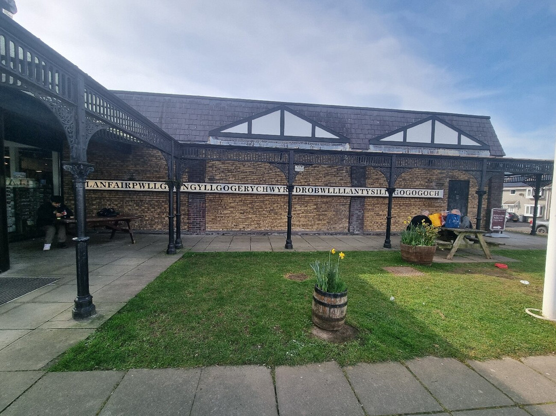 Llanfairpwll Railway Station景点图片