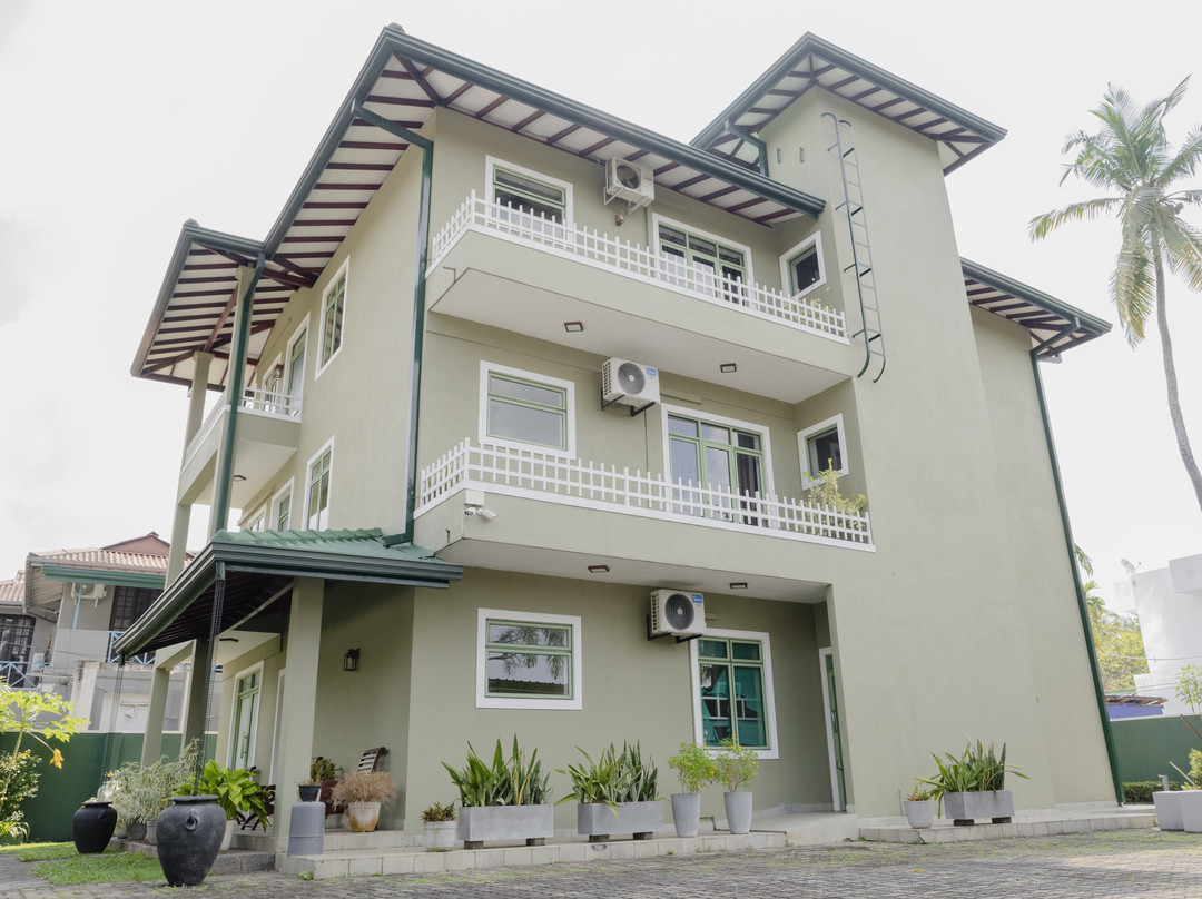 Saveska Apartments Piliyandala - Non-Residents only