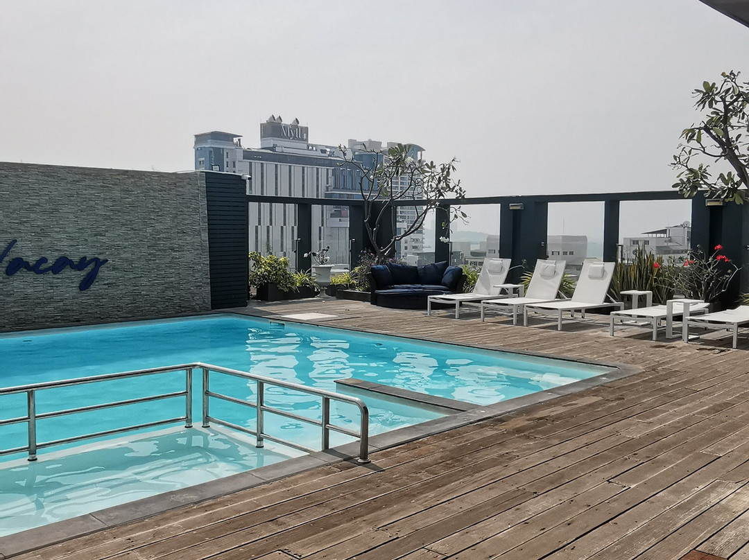 萨拜皇后酒店主图