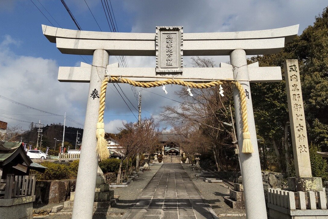 Inatsuhiko Shrine-美浓市必去景点