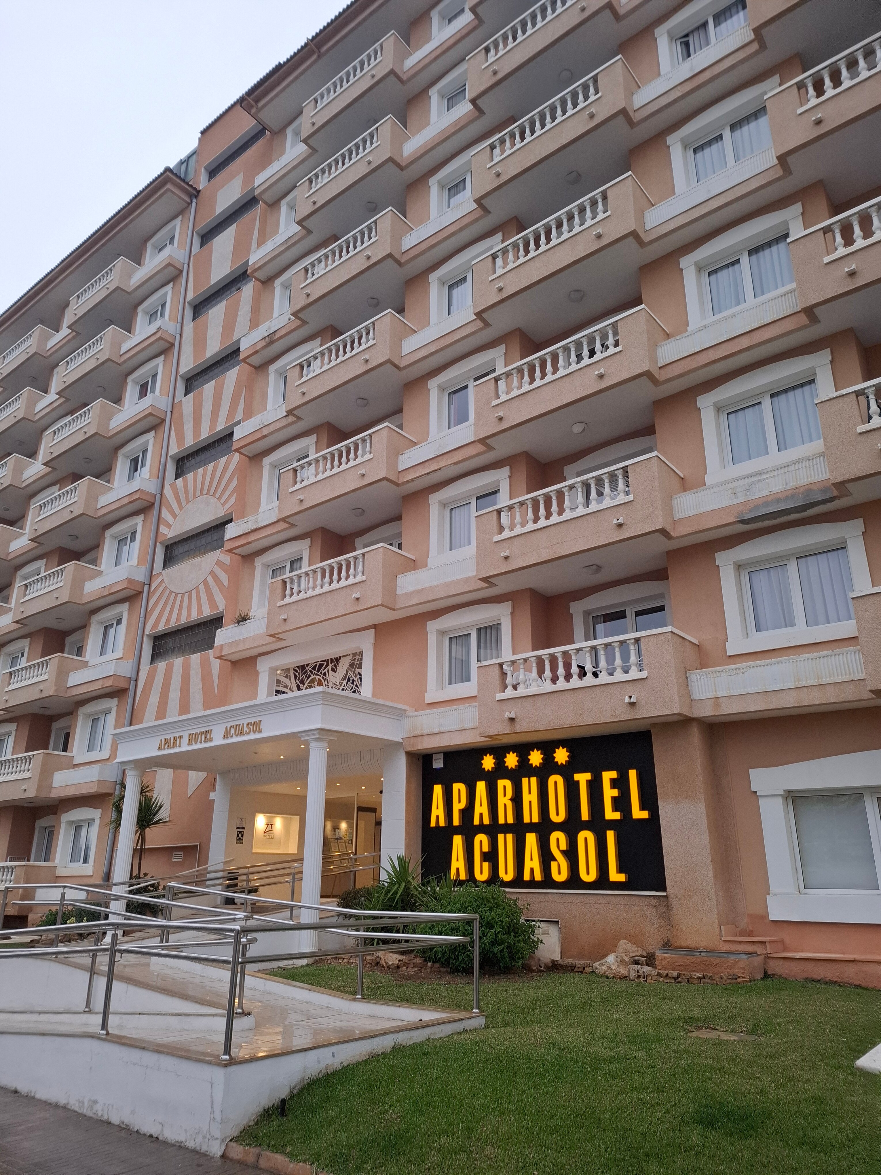 Aparthotel Acuasol-官方
