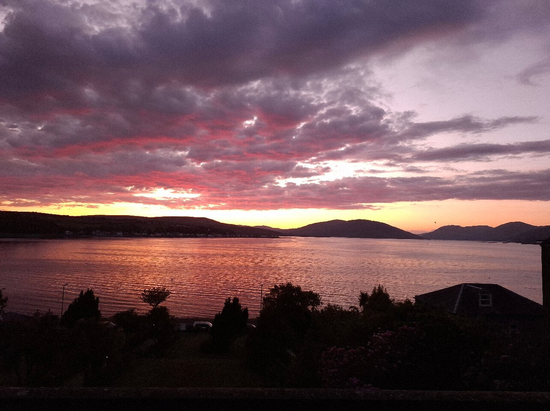 WalkingWomen-英格兰必去景点