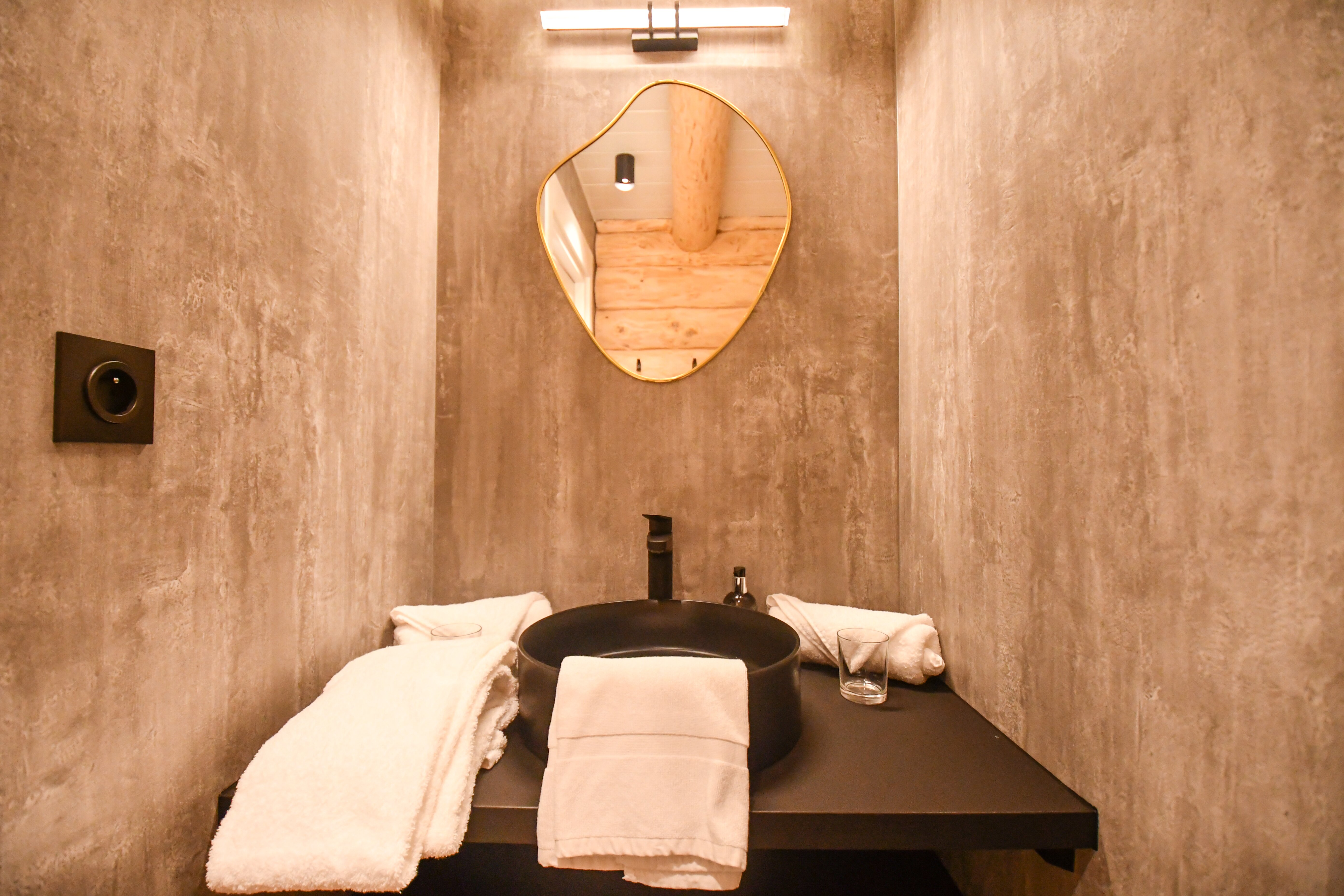 Logis Hôtel Domaine de MonteCristo-浴室