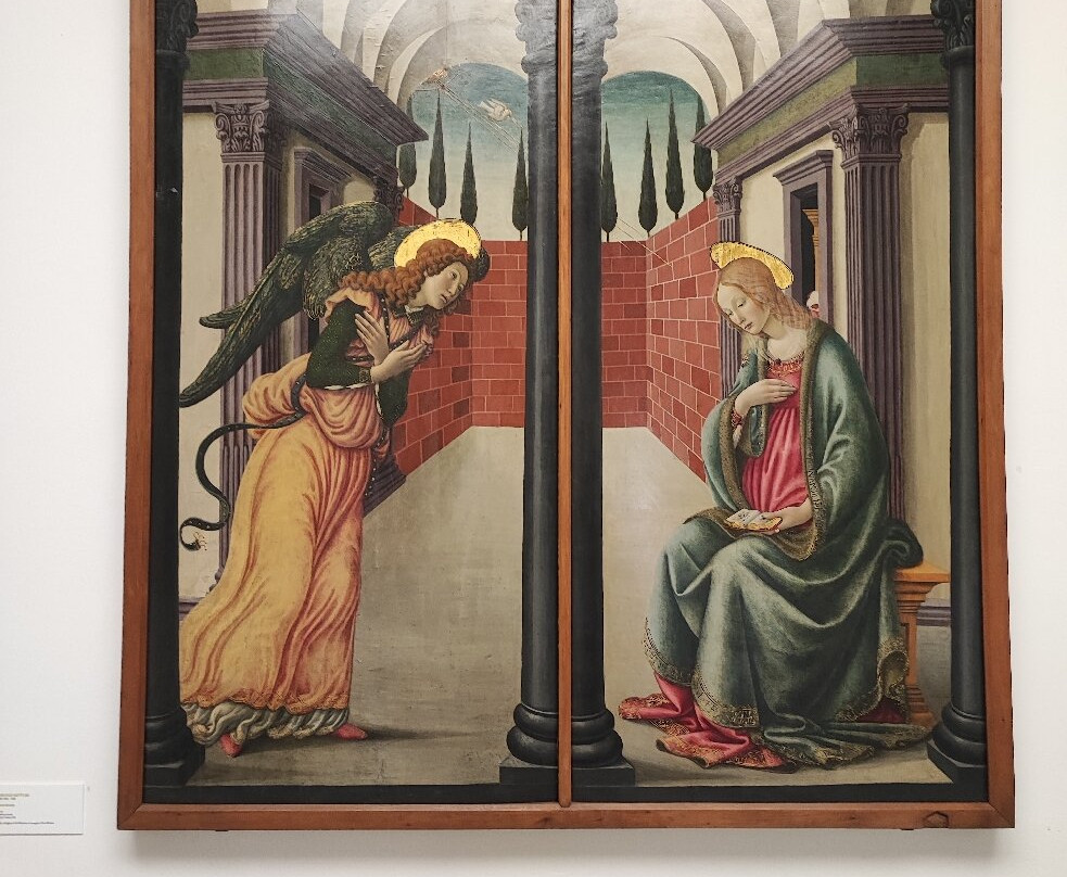Museo della Collegiata di Sant'Andrea-恩波利必去景点