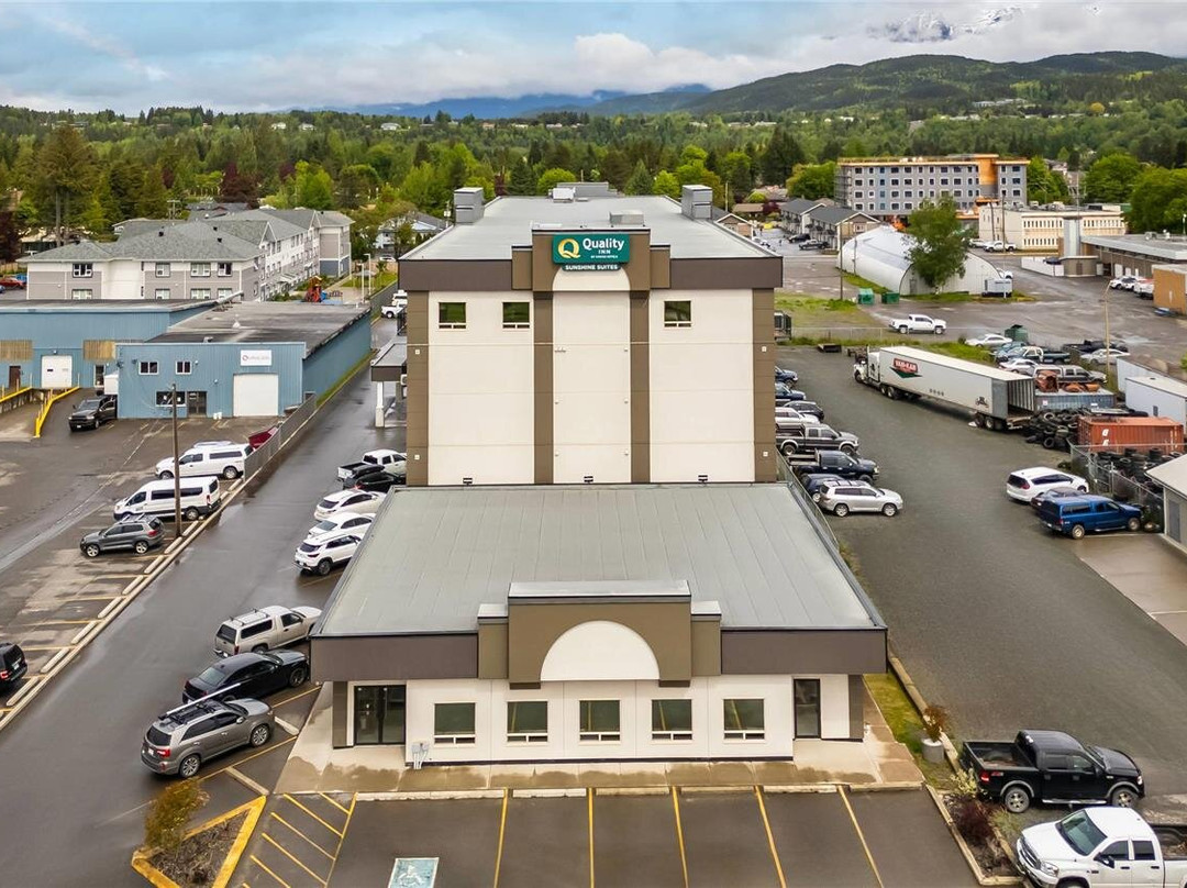 Terrace酒店住宿-Quality Inn Sunshine Suites