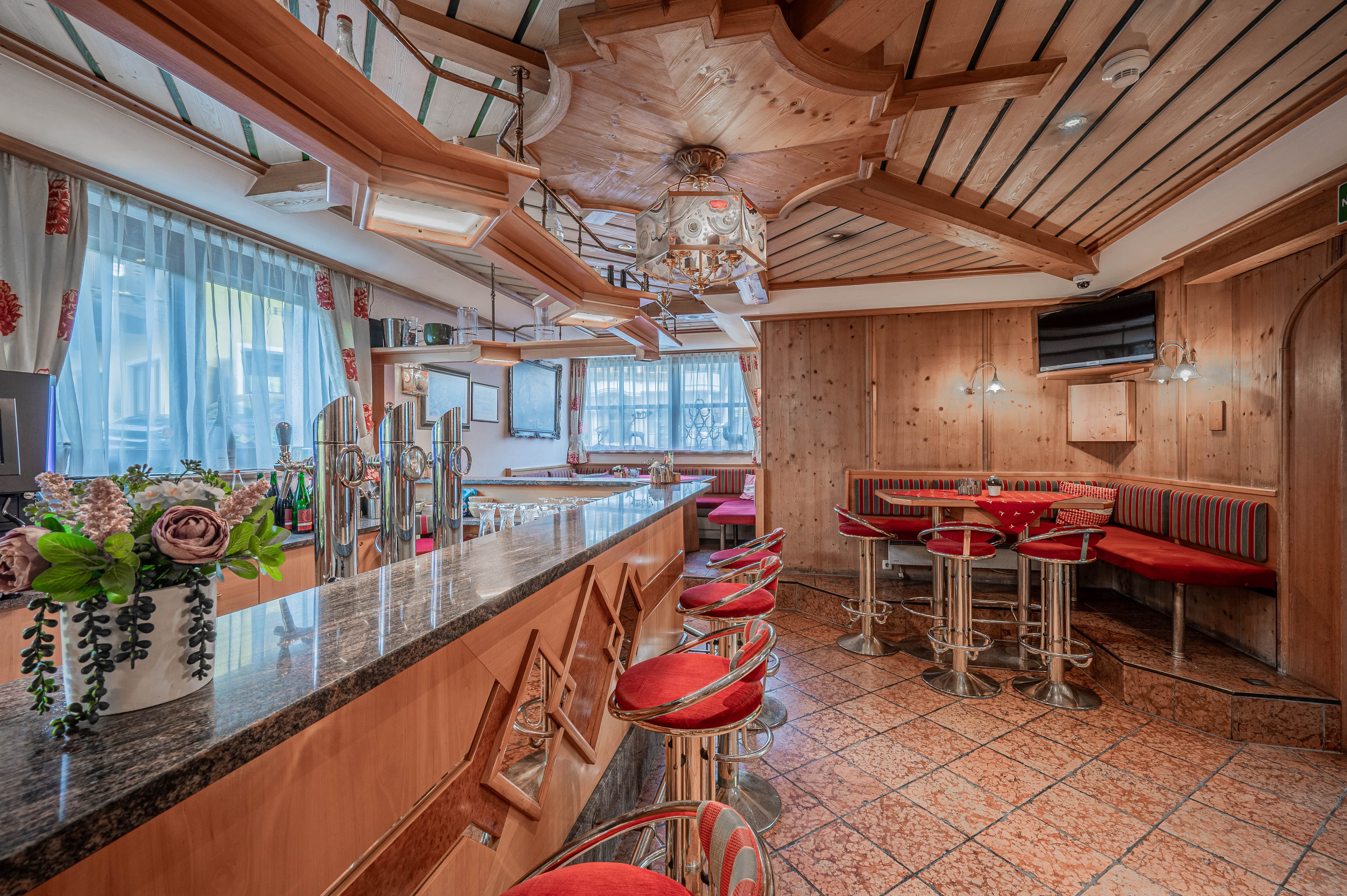 Rosslwirt Hotel-官方