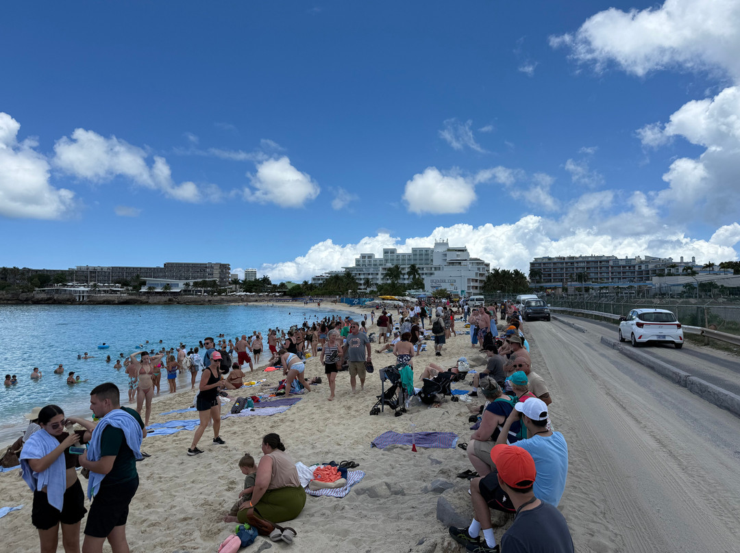 Blue Bubbles Sports & Tours-菲利普斯堡必去景点