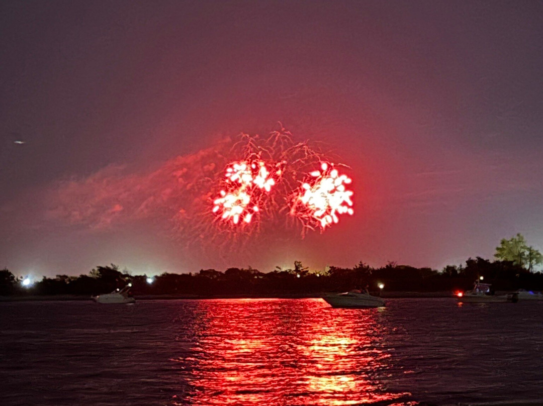 Freeport Water Taxi & Tours-自由港必去景点