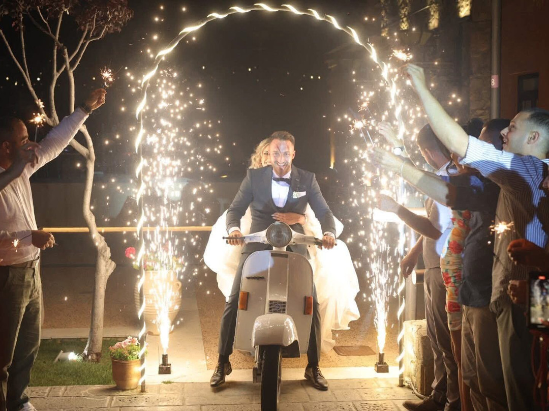 Ktíma Oinofóros-米蒂利尼必去景点