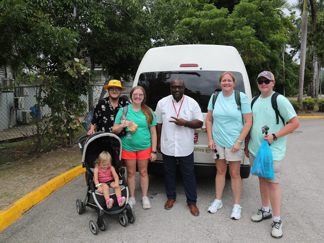 Byron's Jamaica Tours-蒙特戈贝必去景点