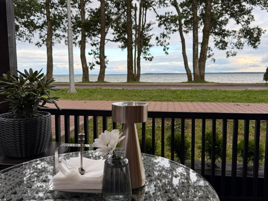 Montana Kitchen & Bar