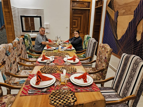 W International Tours-吉佳利必去景点