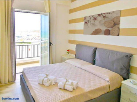 Alba Living Boutique Hotel