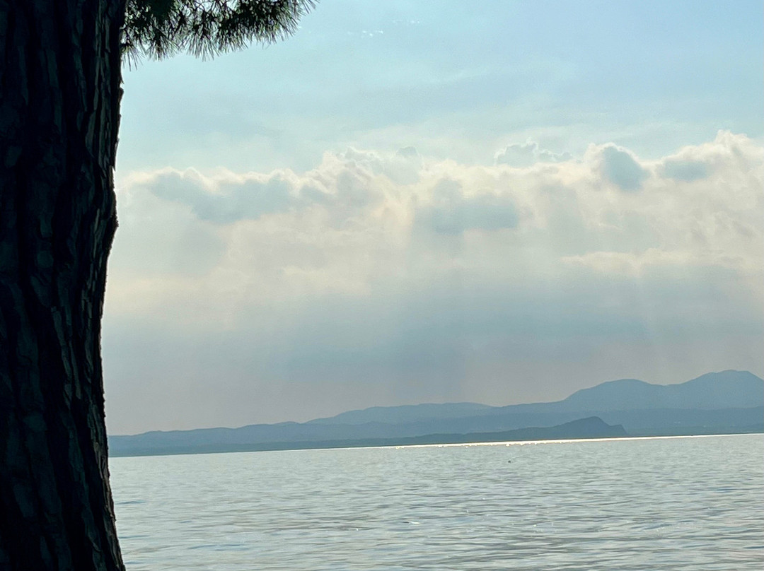 Lido Mirabello Beach-巴尔多利诺必去景点