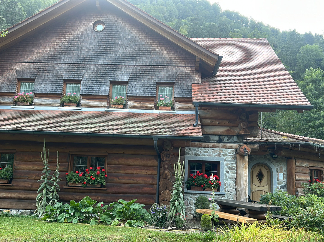 Les Rondins De La Fecht主图