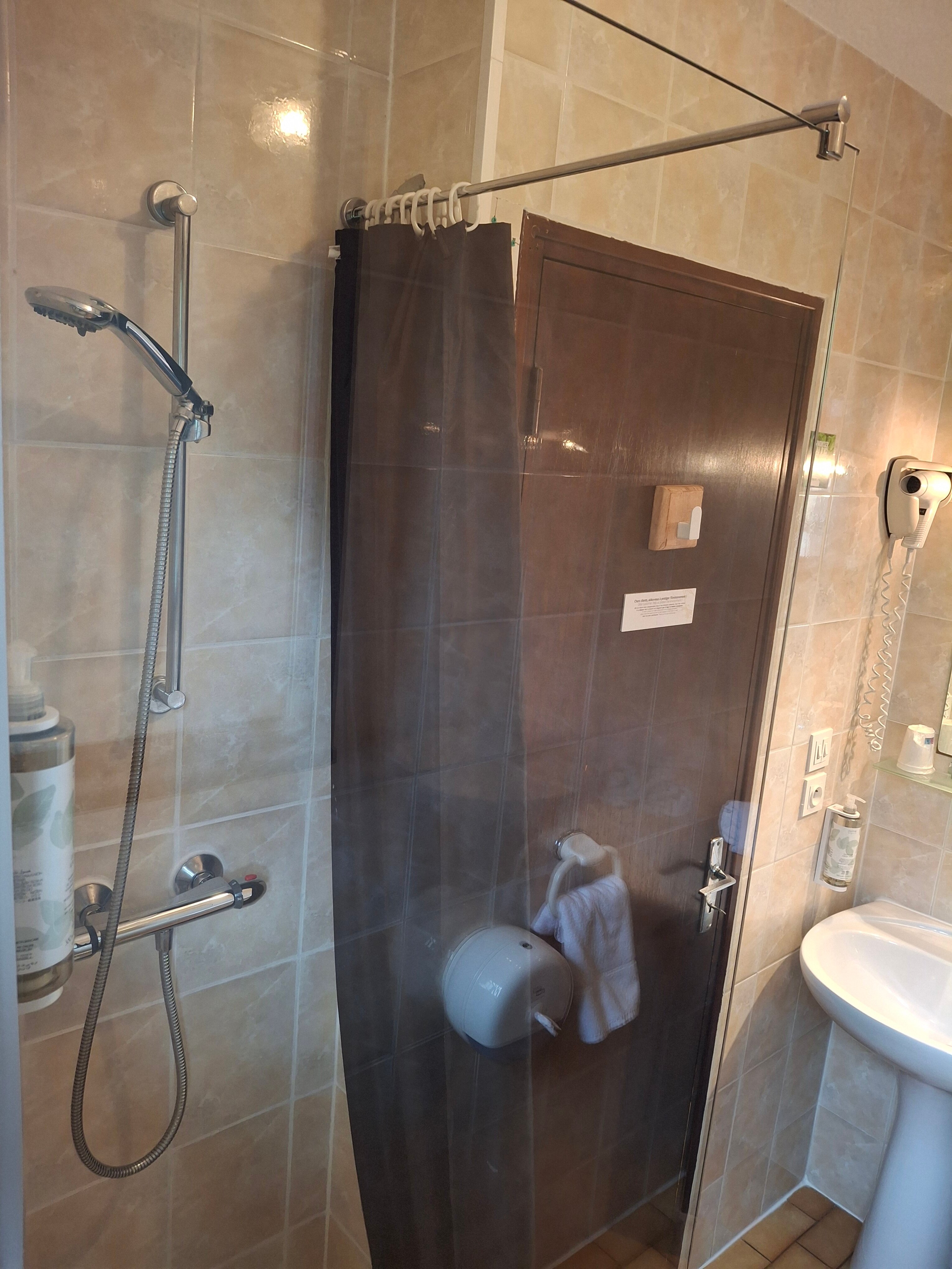 Relais de Frejeroques-浴室