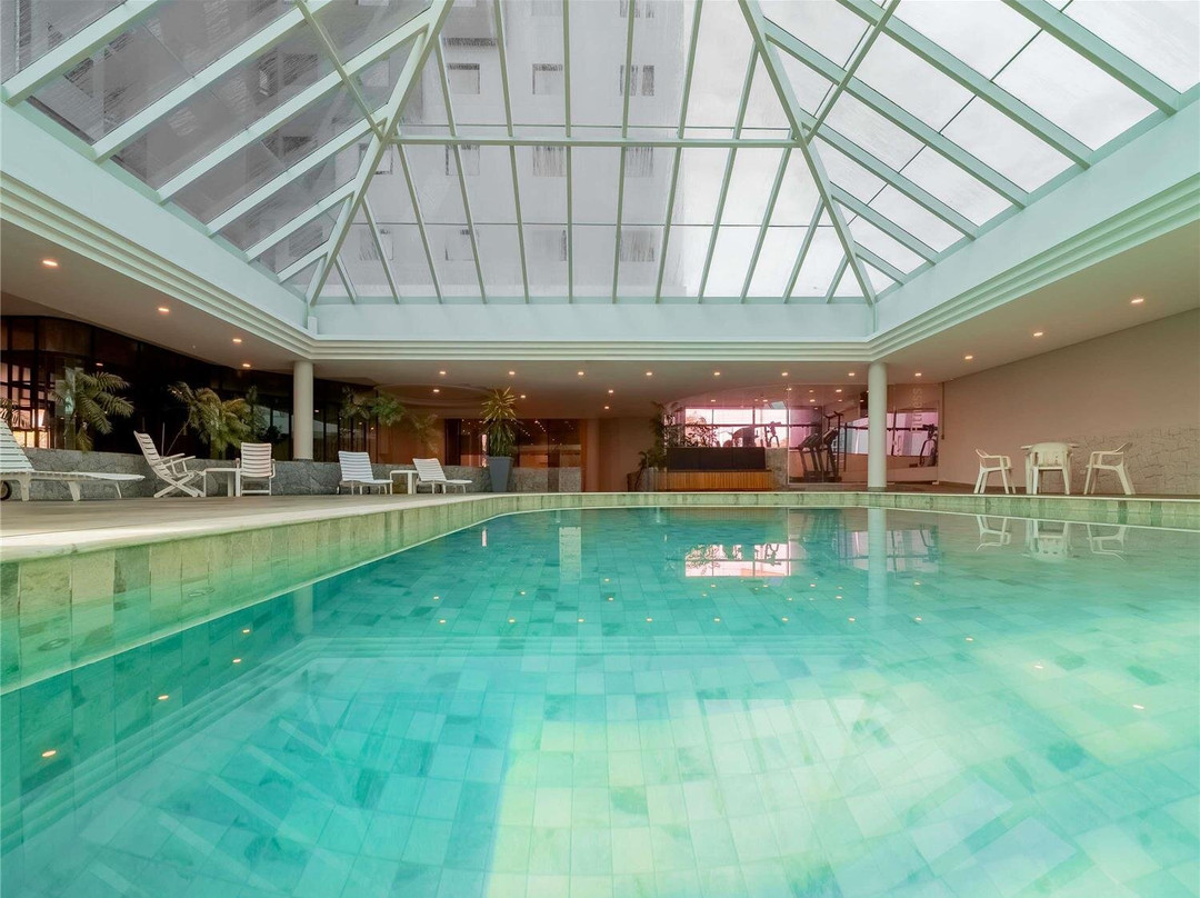 宜必思尚品索罗卡巴圣罗莎利亚酒店主图