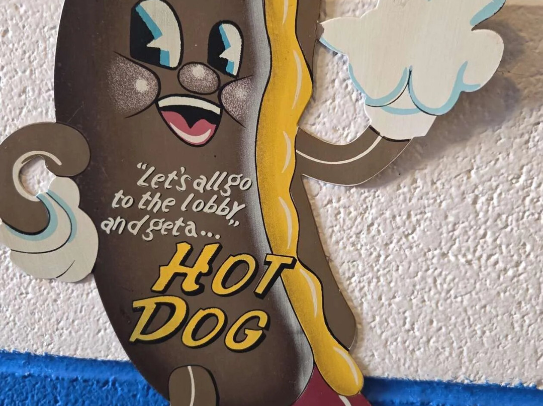 Harvest Moon Twin Drive-in Movie Theatre-Gibson City必去景点