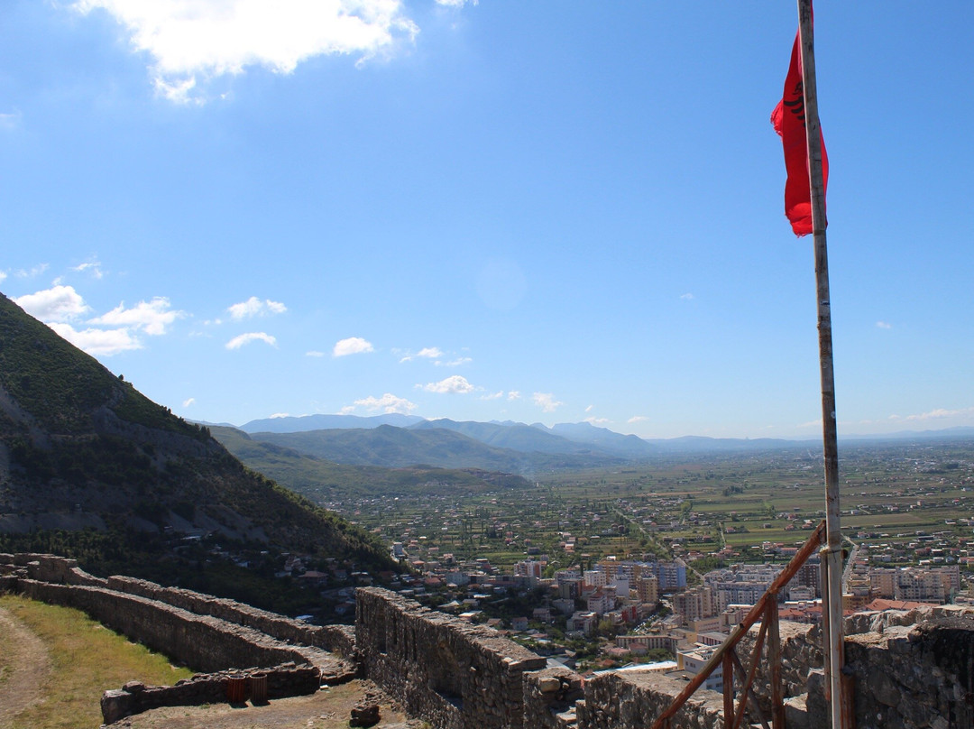 Lezhe Castle-Lezhe必去景点