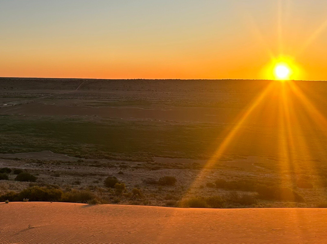 Big Red Tours-Birdsville必去景点
