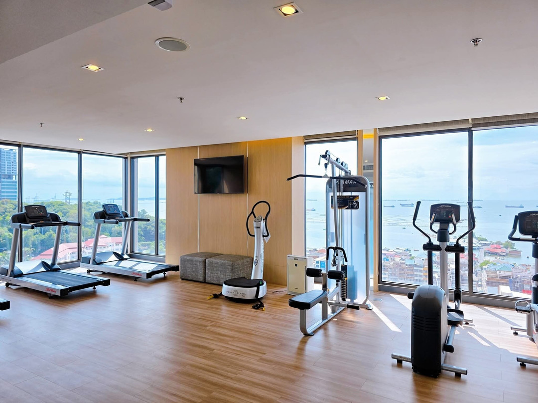Somerset Harbourview Sri Racha主图