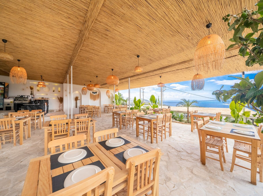 Pello Kalkan Cafe & Breakfast