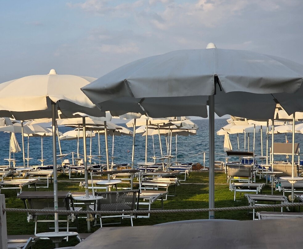 Apulian Beach Club-Specchiolla必去景点