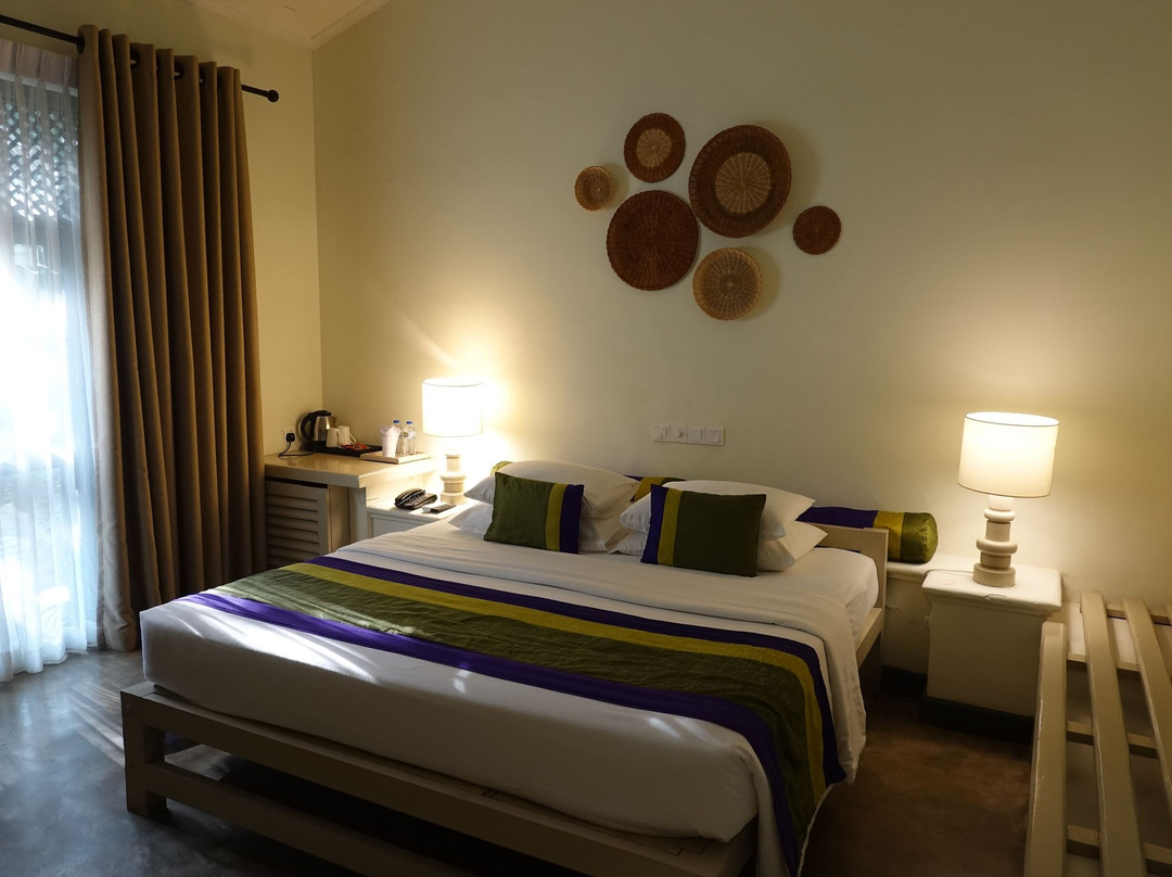 锡吉里耶酒店主图