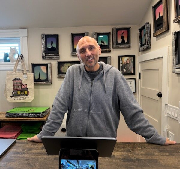 A LITTLE MAD-巴港必去景点