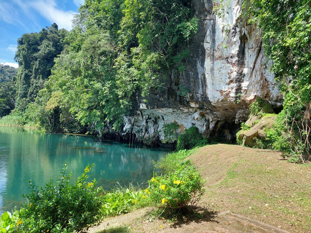 Sam Cave (Tham Sam Rock Art)-攀牙必去景点