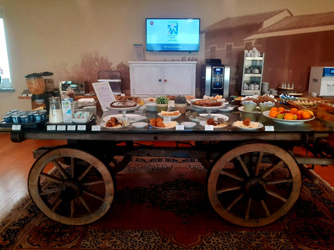 喀斯坎那斯珀朗刹酒店主图