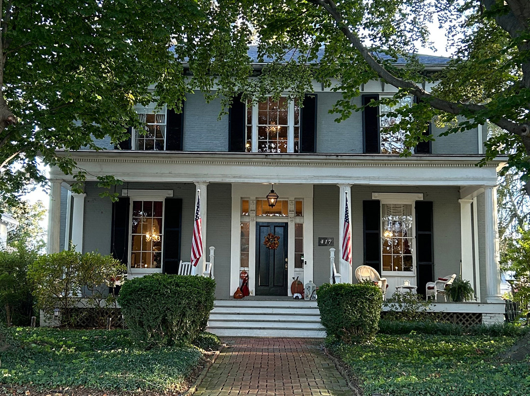 Carriage Inn Bed and Breakfast主图