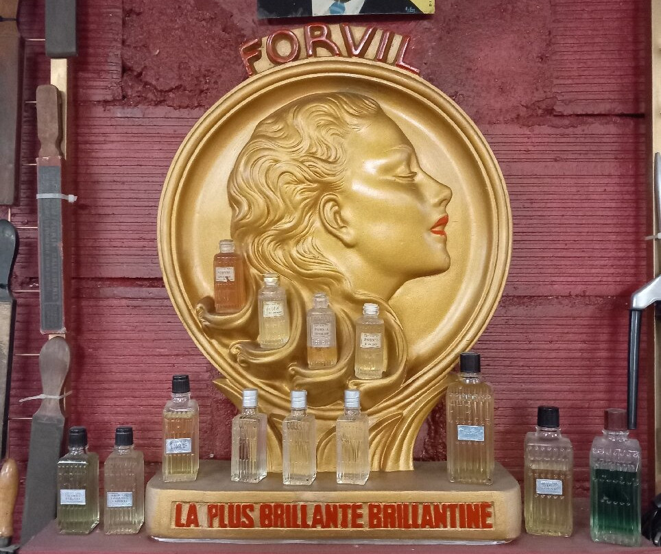 Musee Insolite Du Coiffeur Barbier-Gramat必去景点