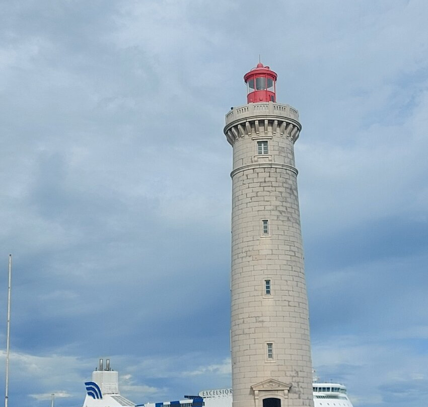 Phare Saint Louis-赛特必去景点