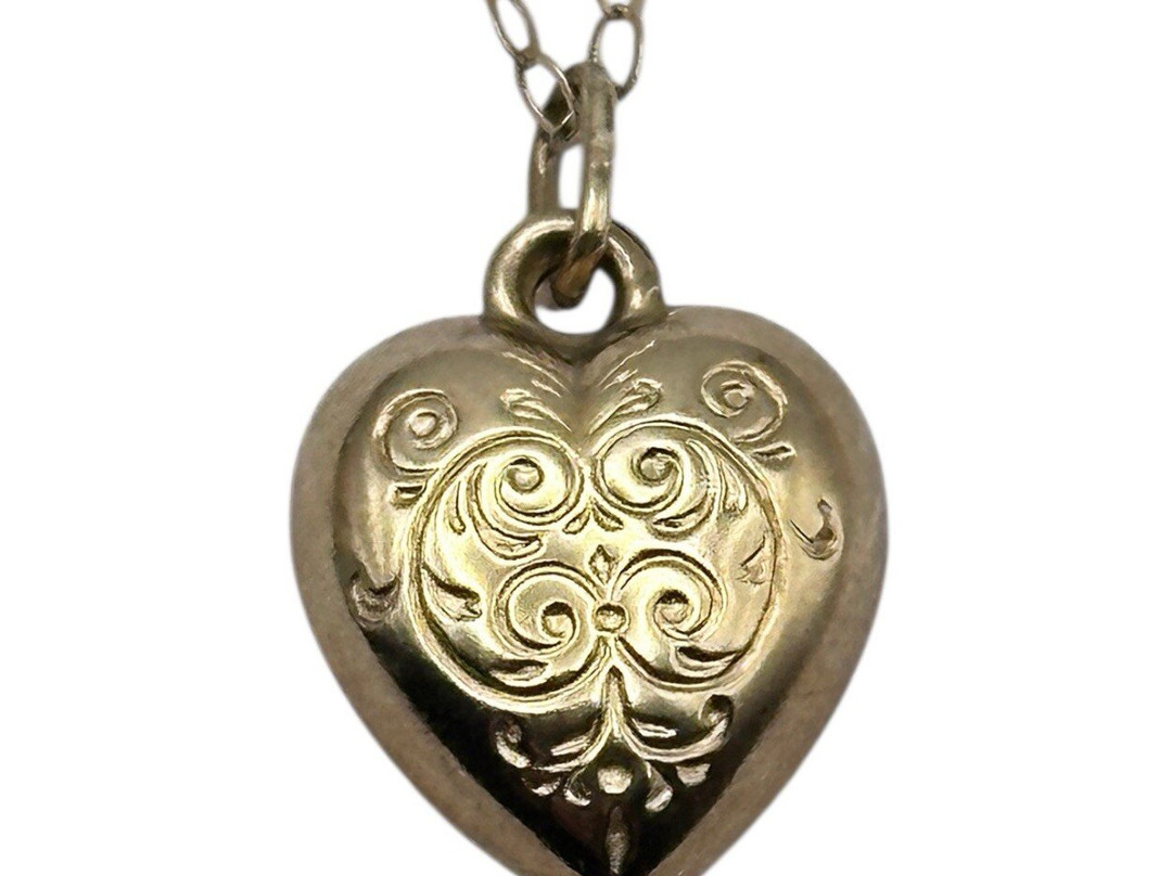 Antiques & Chic-哈洛必去景点