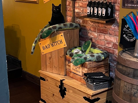 The Potions Cauldron-爱丁堡必去景点