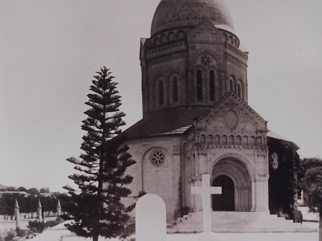 Ta’ Braxia Cemetery-Pieta必去景点