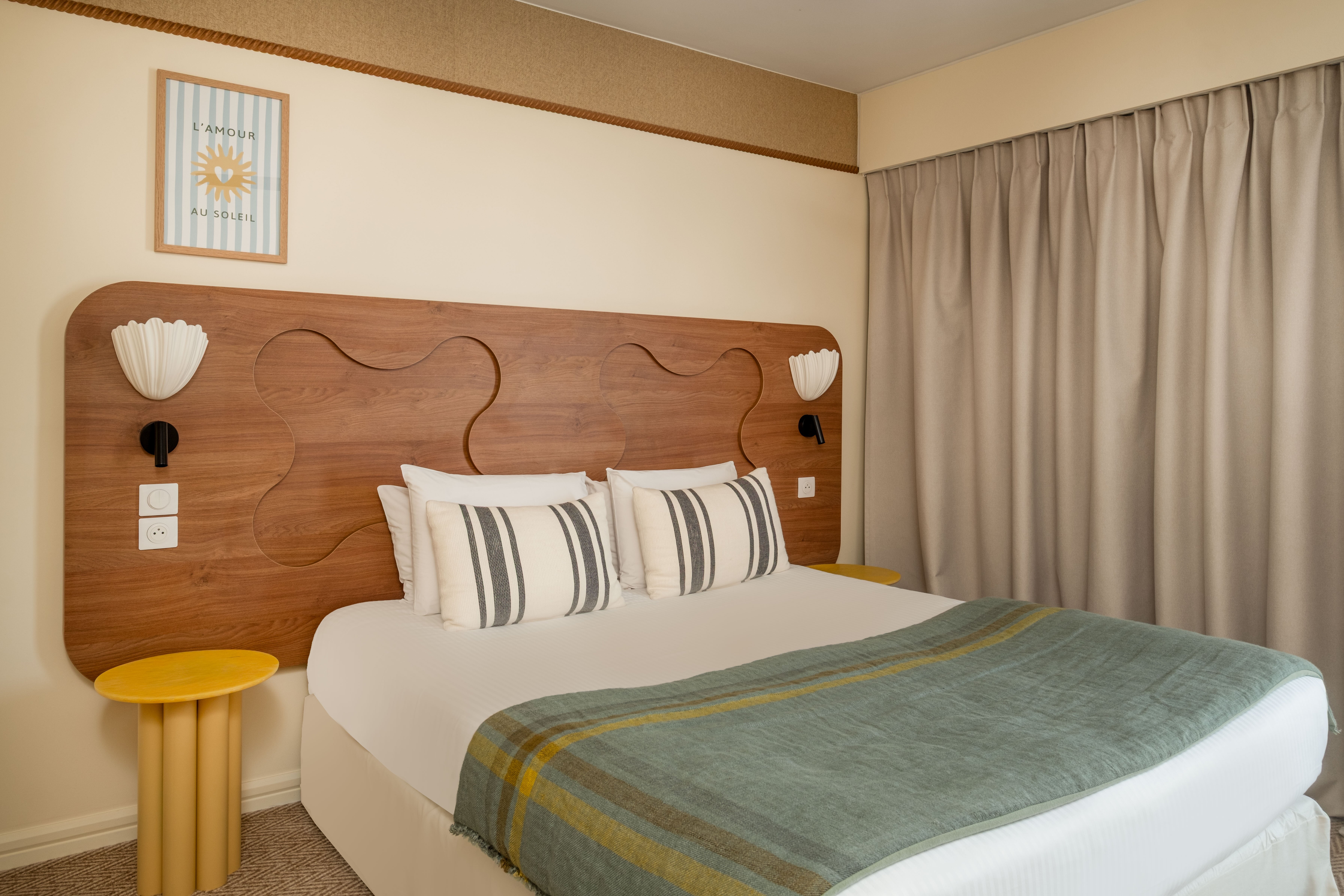 阿朗德尔酒店-客卧