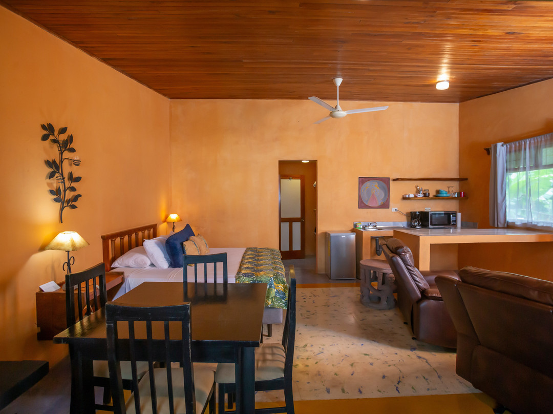 Lake Arenal Hotel, Brewery & Farm主图