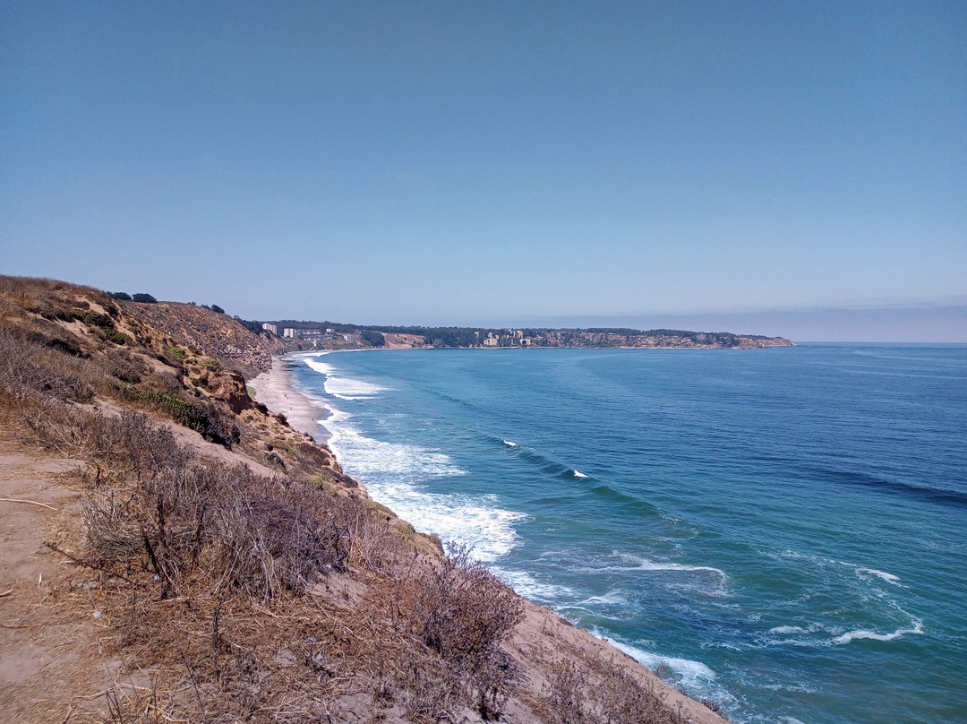 Playa Luna-Puchuncavi必去景点